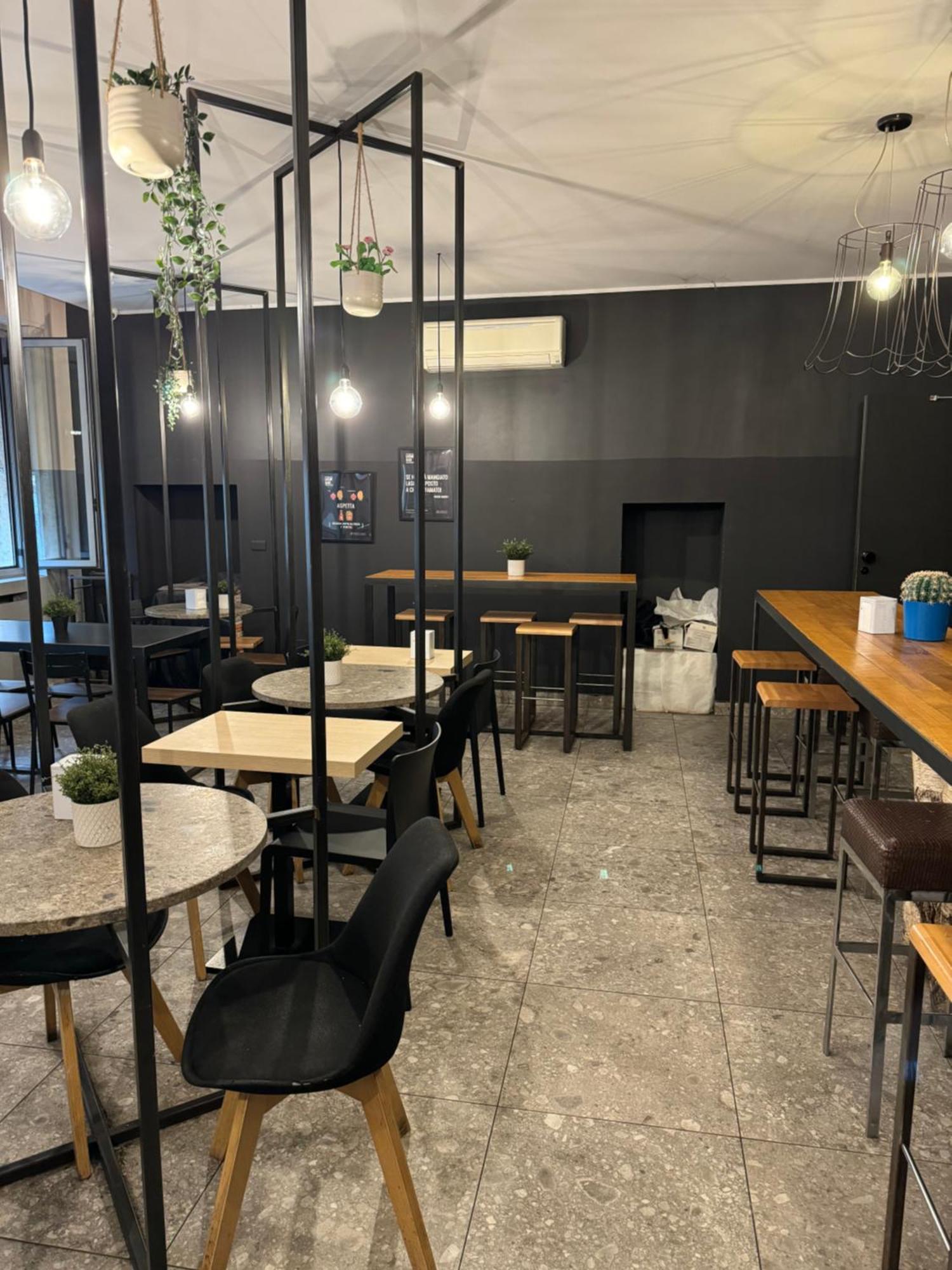 Free 30 Minutes Preemptive Cognitive Disconnect Therapy Price Location Real Duomo Palace Mini Suite Milano Exterior foto